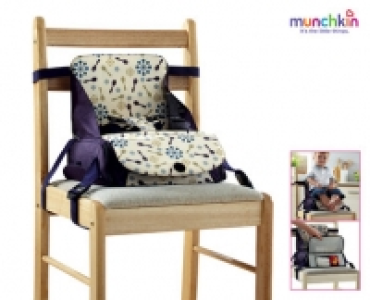 Munchkin Travel Booster Seat