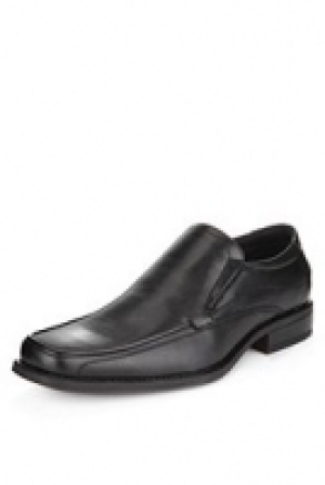 Slip-On Shoes 35.00 €