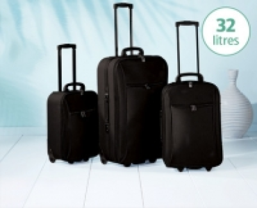 Travel Case Medium 22.99 €