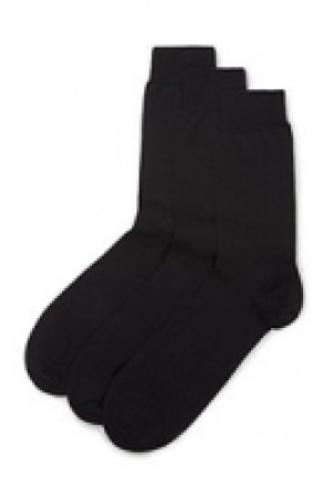 3 Pairs of Cotton Rich Socks 20.00 €