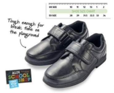 Boys Scuff- Resistant Shoes 6.99 €