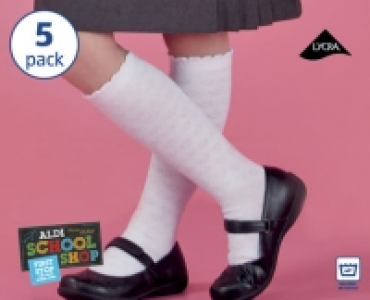 Girls Knee High Socks 3.49 €