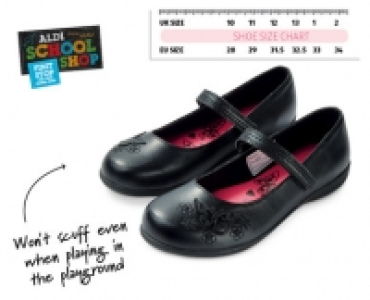 Girls Scuff- Resistant Shoes 6.99 €