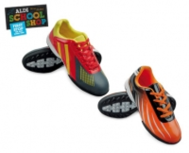 Childrens Football Boots 9.99 €