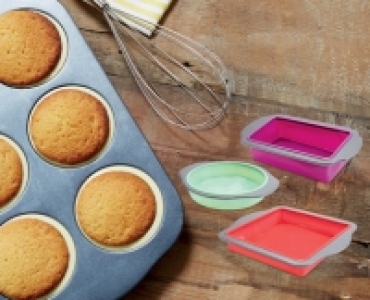 Aldi  Silicone Cake Pan with Carbon Steel Rim