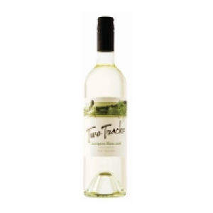 Two Tracks Sauvignon Blanc 75cl