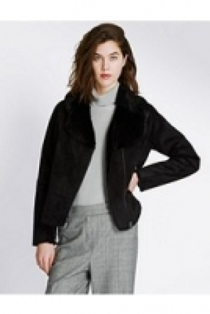 Faux Shearling Jacket 109.00 €
