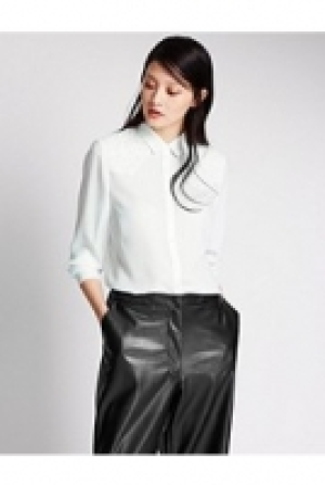 Embroidered Shoulder Shirt 44.00 €