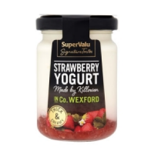 SuperValu Signature Tastes Strawberry Glass Jar Yogurt 150g