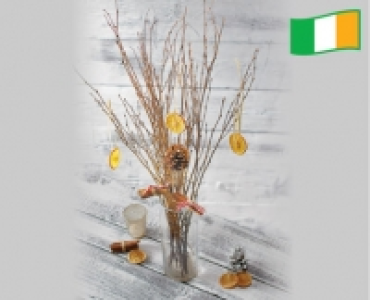 Aldi  Scented Irish Foliage