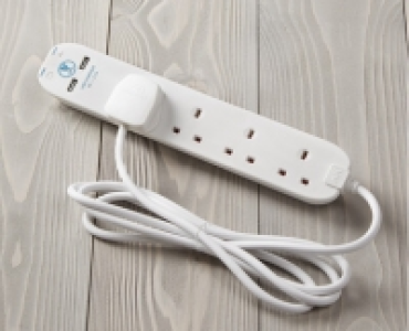 4 Socket and 2 USB Extension Lead