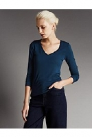 V-Neck Top 27.00 €