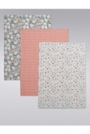 3 Assorted Tea Towels 17.00 €
