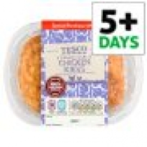 Tesco 4 Creamy Garlic Breaded Chicken Kievs 610G 4.00&nbsp;&euro;