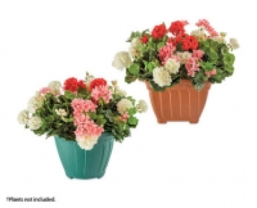Self-Watering Patterned Pot