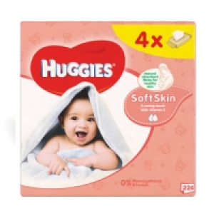 Huggies Soft Skin Quad Wipes 224pce