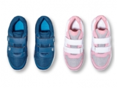 Kids Trainers 7.99 €