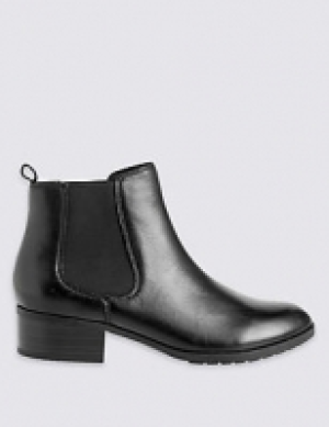 Leather Chelsea Ankle Boots 77.00 €