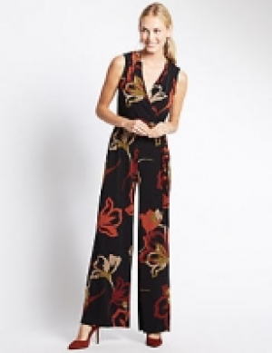 Sleeveless Jumpsuit 54.00 €