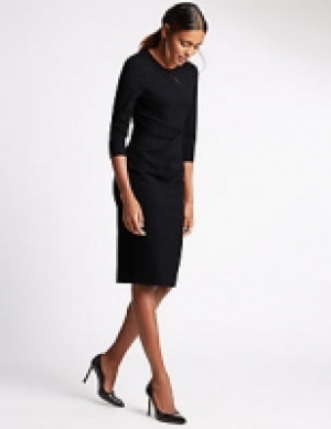 Bodycon Dress 67.00 €