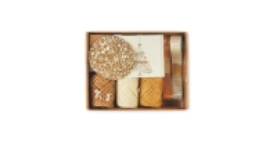 Gold Luxury Gift Wrap Set