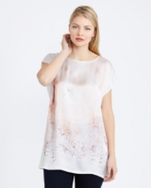 Gallery Contrast Print T-Shirt