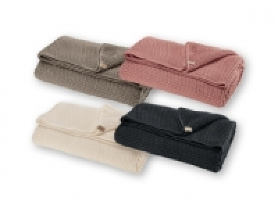 MERADISO® Knitted Plaid