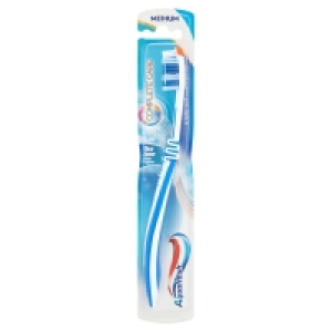 Aquafresh Complete Care Toothbrush (1 Piece)