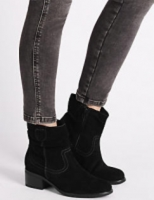 Suede Block Heel Ankle Boots 82.00 €