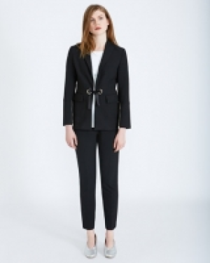 Carolyn Donnelly The Edit Ring Detail Blazer 129.00 €