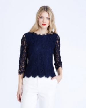 Gallery Lace Top 40.00 €