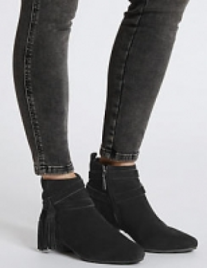 Suede Block Heel Ankle Boots 90.00 €