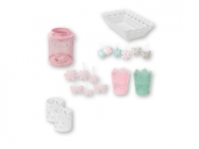 MELINERA&reg; Metal Spring Decorations