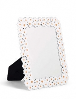Marks and Spencer  Daisy Photo Frame 20 x 25cm (8 x 10inch)
