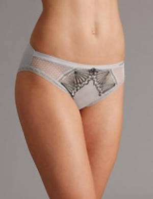 Embroidered High Leg Knickers 13.50 €