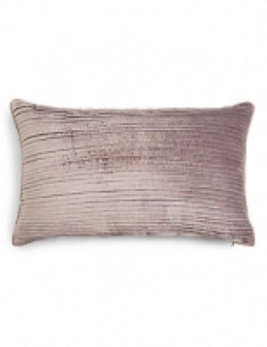 Pleated Cushion 35.00 €