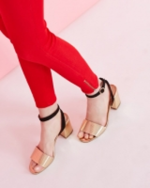 Savida Gold Rib Sandal