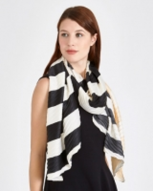 Gallery Block Pleat Scarf