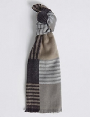 Striped Scarf 27.00 €