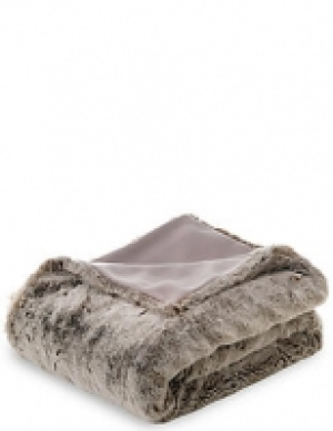 Faux Fur Throw 120.00 €
