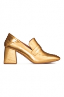 HM   Block-heeled loafers