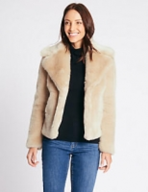 Faux Fur Coat 110.00 €