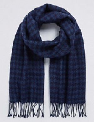 Wool Blend Wider Width Dogstooth Woven Scarf for 5 when you  34.00 €