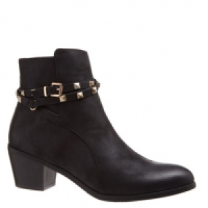 Stud Strap Boots