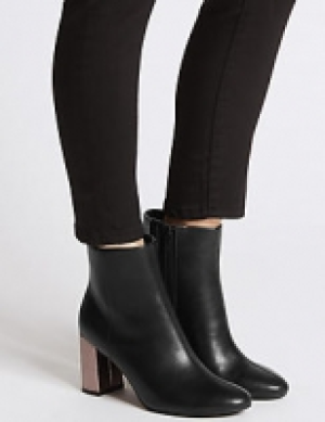 Block Heel Ankle Boots 65.00 €