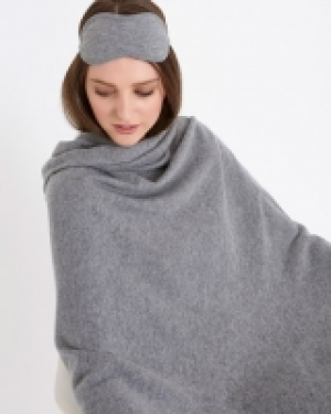 Paul Costelloe Living Studio Luxury Cashmere Travel Set