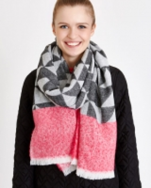 Savida Geo Border Scarf