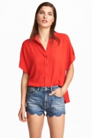 HM   Blouse with dolman sleeves