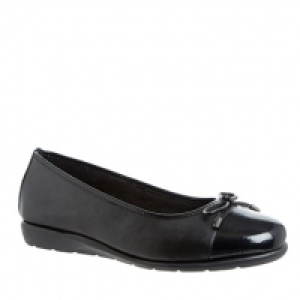 Comfort Bliss Leather Toecap Pumps
