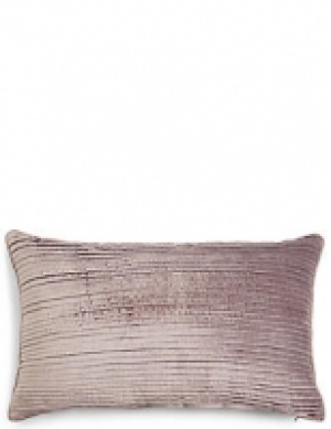 Pleated Cushion 35.00 €